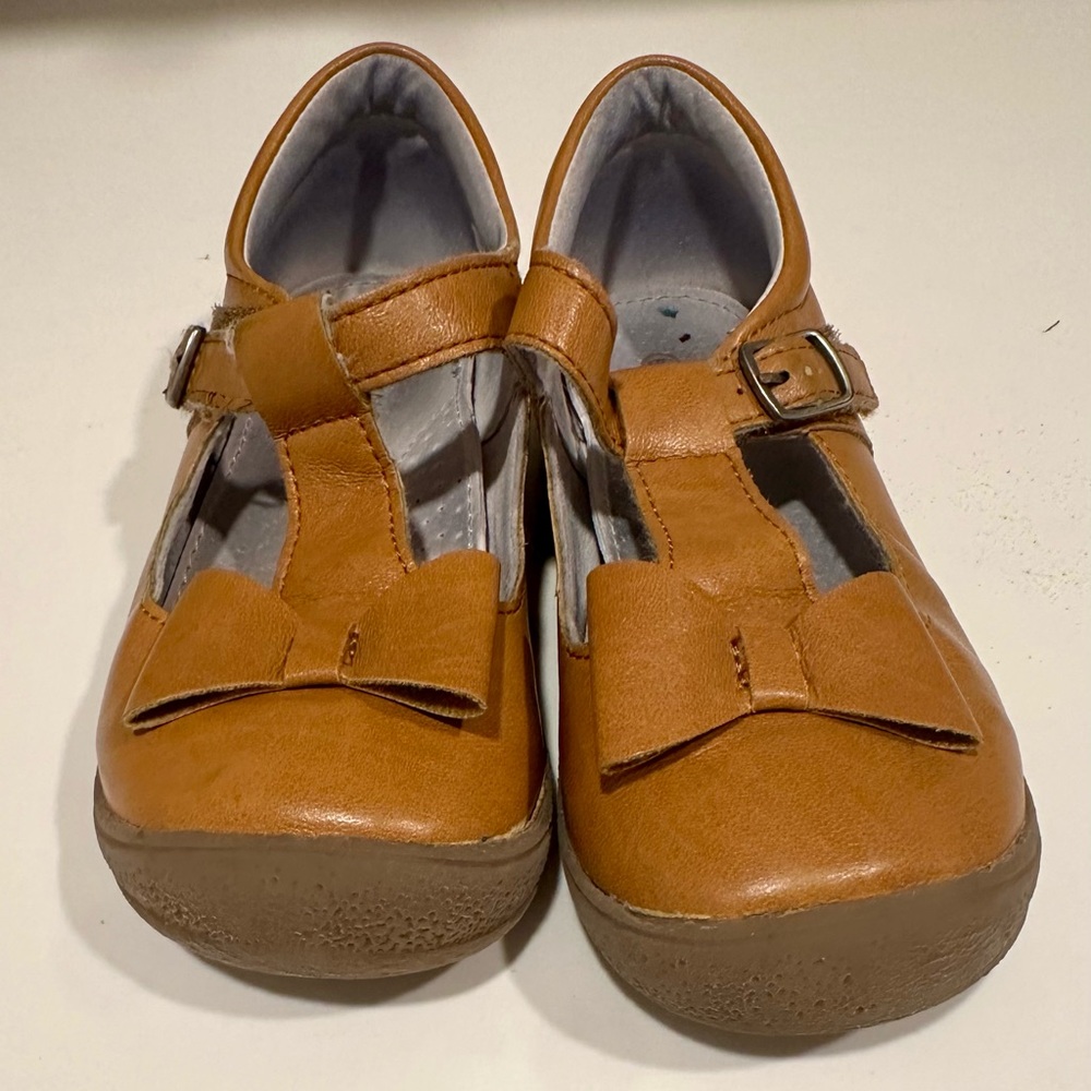L’Amour Brown Kids Shoes with Bow Detail